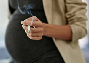 Read more about the article How Bad Is Smoking For Your Pregnancy?